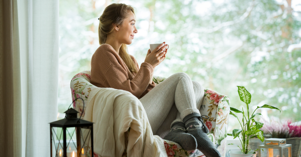 fthinoporo sto spiti