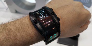 MWC 2019: To nubia Alpha είναι ένα… wearable smartphone!