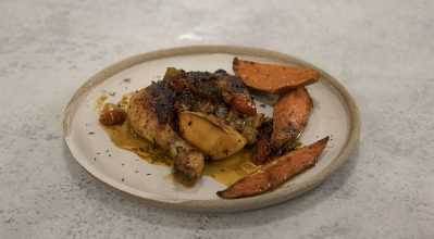 Κοτόπουλο στον φούρνο με γλυκοπατάτες – Κουζίνα: Μαζί με τον Ανδρέα και την Ελένη