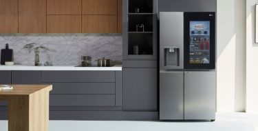 Κομψότητα και εντυπωσιακό design με τα νέα LG InstaView ψυγεία!