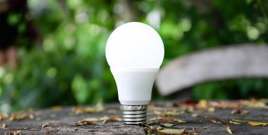 Λάμπες LED: Φως, χρώματα και οικονομία παντού
