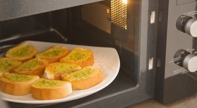 Πότε ο φούρνος μικροκυμάτων εξοικονομεί ενέργεια συγκριτικά με την ηλεκτρική κουζίνα;